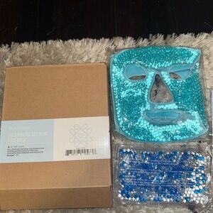 Blue Gel Bead Face Mask